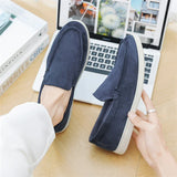 Vīriešu minimālistiski zamša slip-on mokasīni