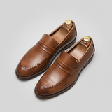 Vīriešu ādas uzvalka loafers